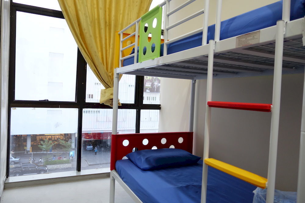 Hero Hostel Kuching Kültér fotó