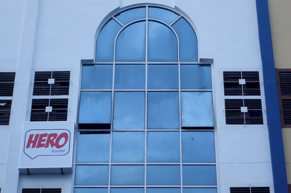 Hero Hostel Kuching Kültér fotó