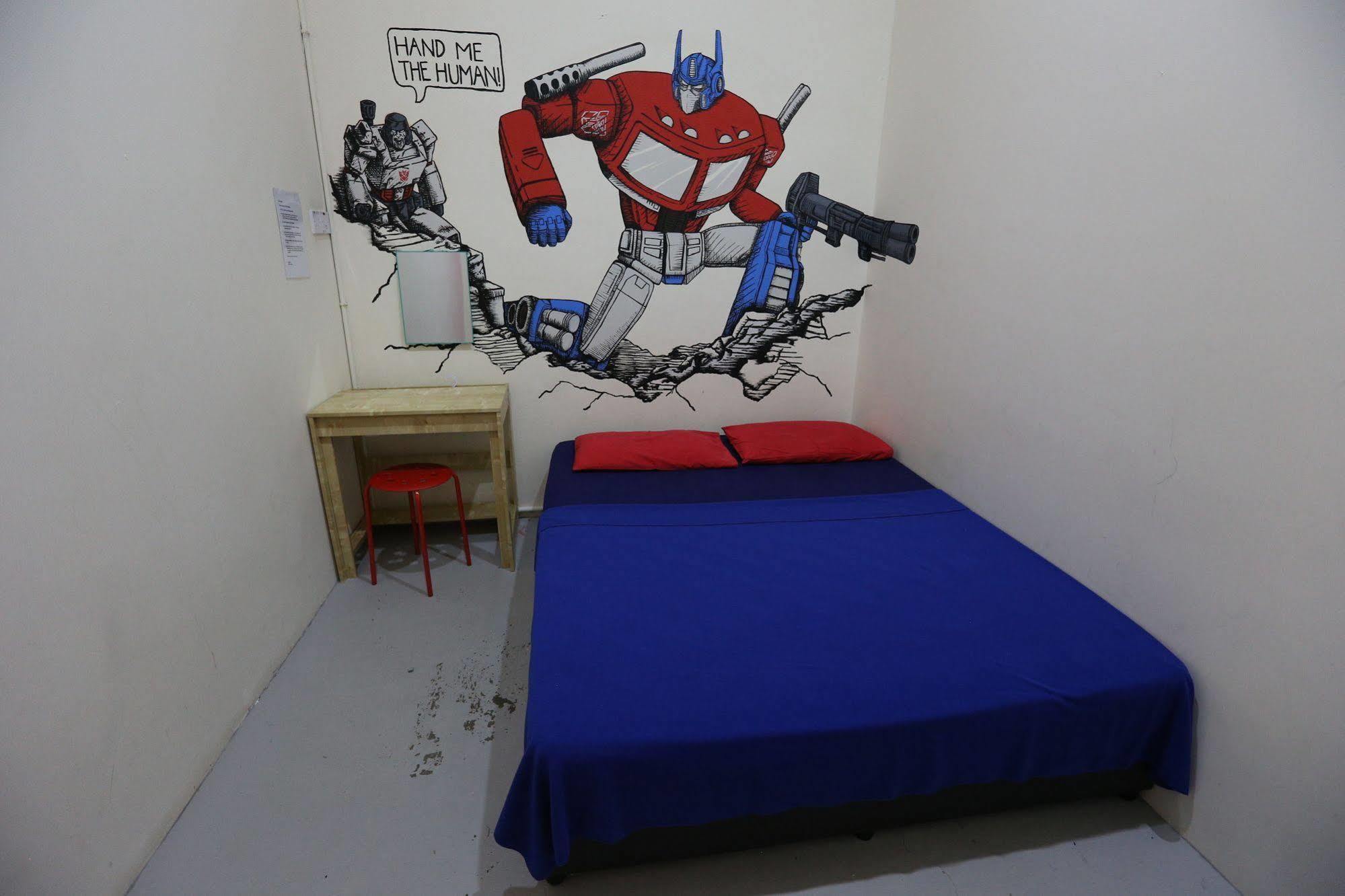 Hero Hostel Kuching Kültér fotó