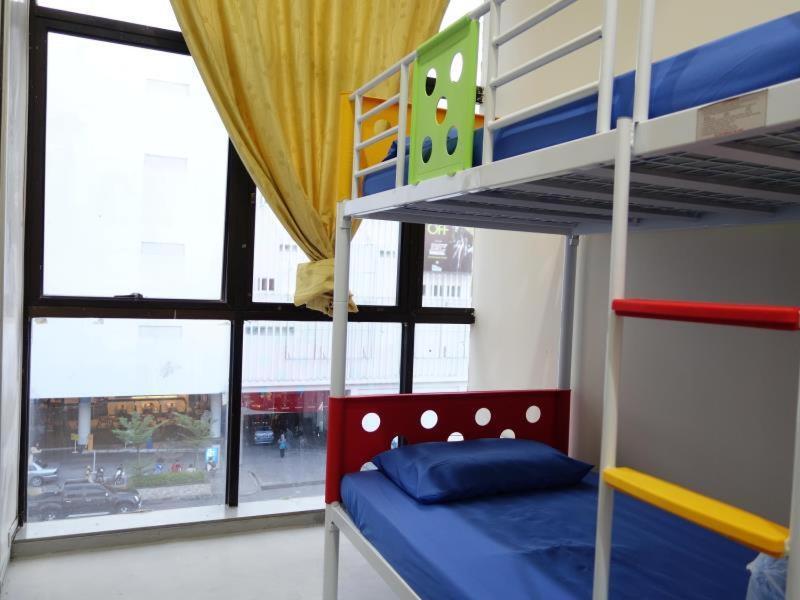 Hero Hostel Kuching Kültér fotó