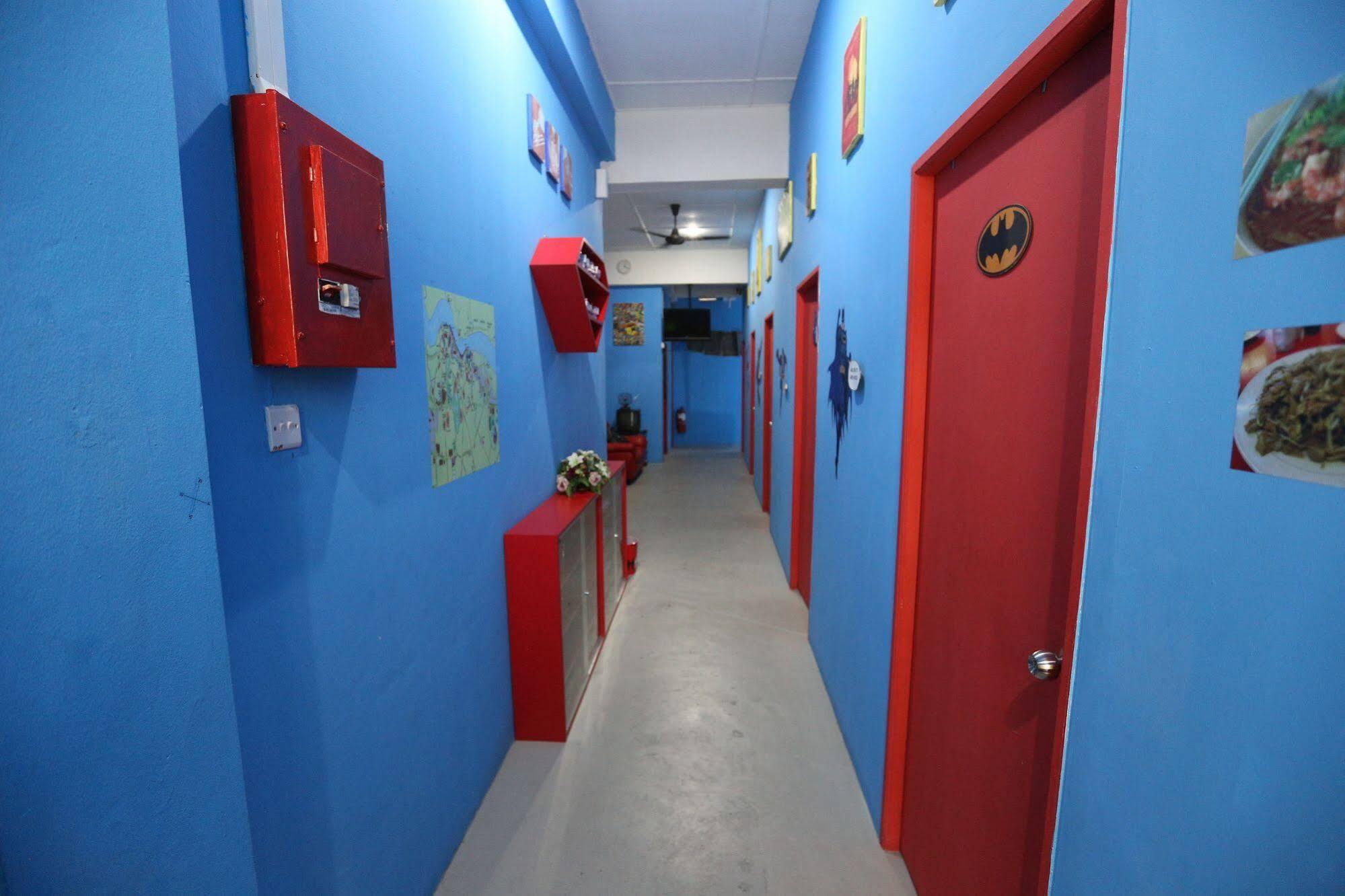 Hero Hostel Kuching Kültér fotó